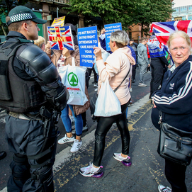 ../images/cmsimages/listing/afp__20240809__36da66y__v1__highres__antiimmigrationprotestandcounterdemonstrationex-news-1723646419119297.jpg