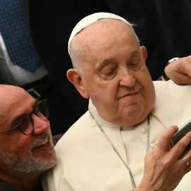 ../images/cmsimages/listing/afp__20250111__36tj7b6__v1__highres__vaticanpopejubileeaudience-news-1736923953120813.jpg