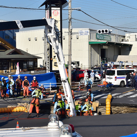 ../images/cmsimages/listing/afp__20250128__36wd2ff__v3__highres__japanaccidentemergencysinkhole-news-1738220885120971.jpg