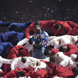 ../images/cmsimages/listing/afp__20250210__36xh8pq__v1__highres__superbowl2025chiefsveaglesapplemusichalftimesho-news-1739164458121080.jpg