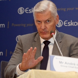 ../images/cmsimages/listing/andre-de-ruyter-ceo-eskom-6-1024x683-news-1636547074110689.jpg