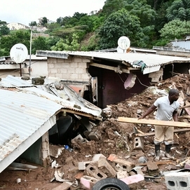 ../images/cmsimages/listing/kznfloods-news-1649879235111859.jpeg