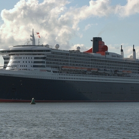 ../images/cmsimages/listing/rmsqueenmary2-news-1585909717105109.jpg