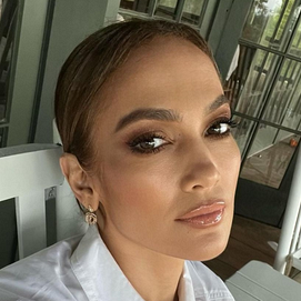 ../images/cmsimages/listing/screenshot_2022-08-24jenniferlopez-jlo--instagramphotosandvideos-news-1661325240112853.png