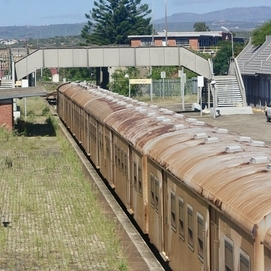 ../images/cmsimages/listing/uitenhage_train_gl3xfpr_extra_large-news-1663751301113109.jpeg